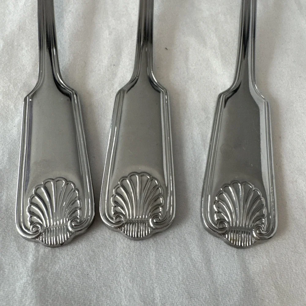 Towle LONDON SHELL CONTINENTAL Tablespoon 8 1/2
